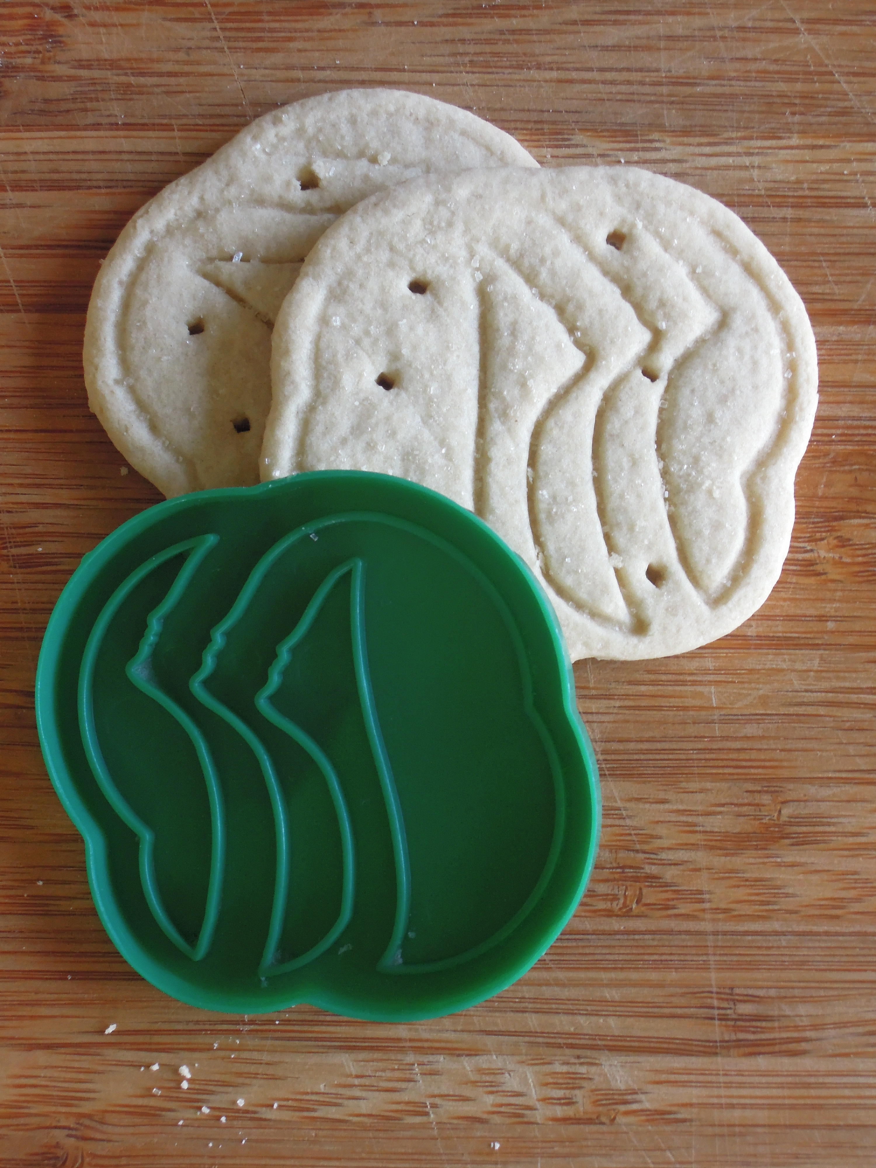 Gluten-free Vegan Trefoil Cookies 